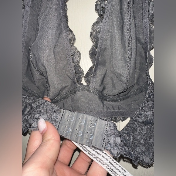 Intimately Free People grey floral lace halter bralette XS feminine lingerie - Picture 6 of 8